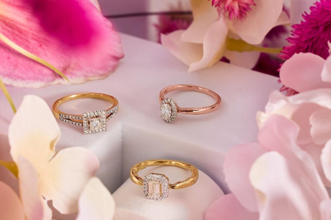 CaratLane Ring